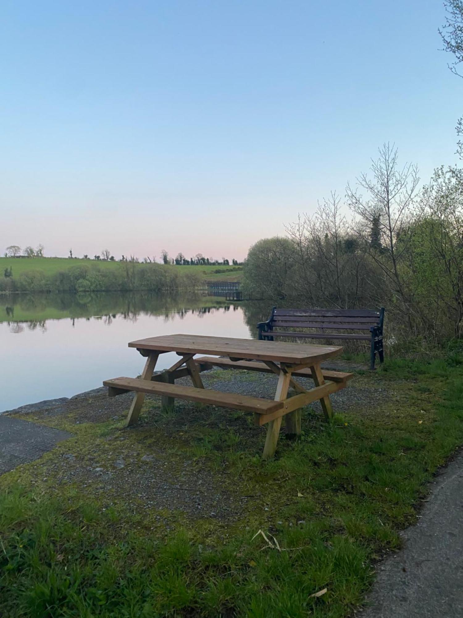 Killyfole Lakeside Lodges Corranny 外观 照片
