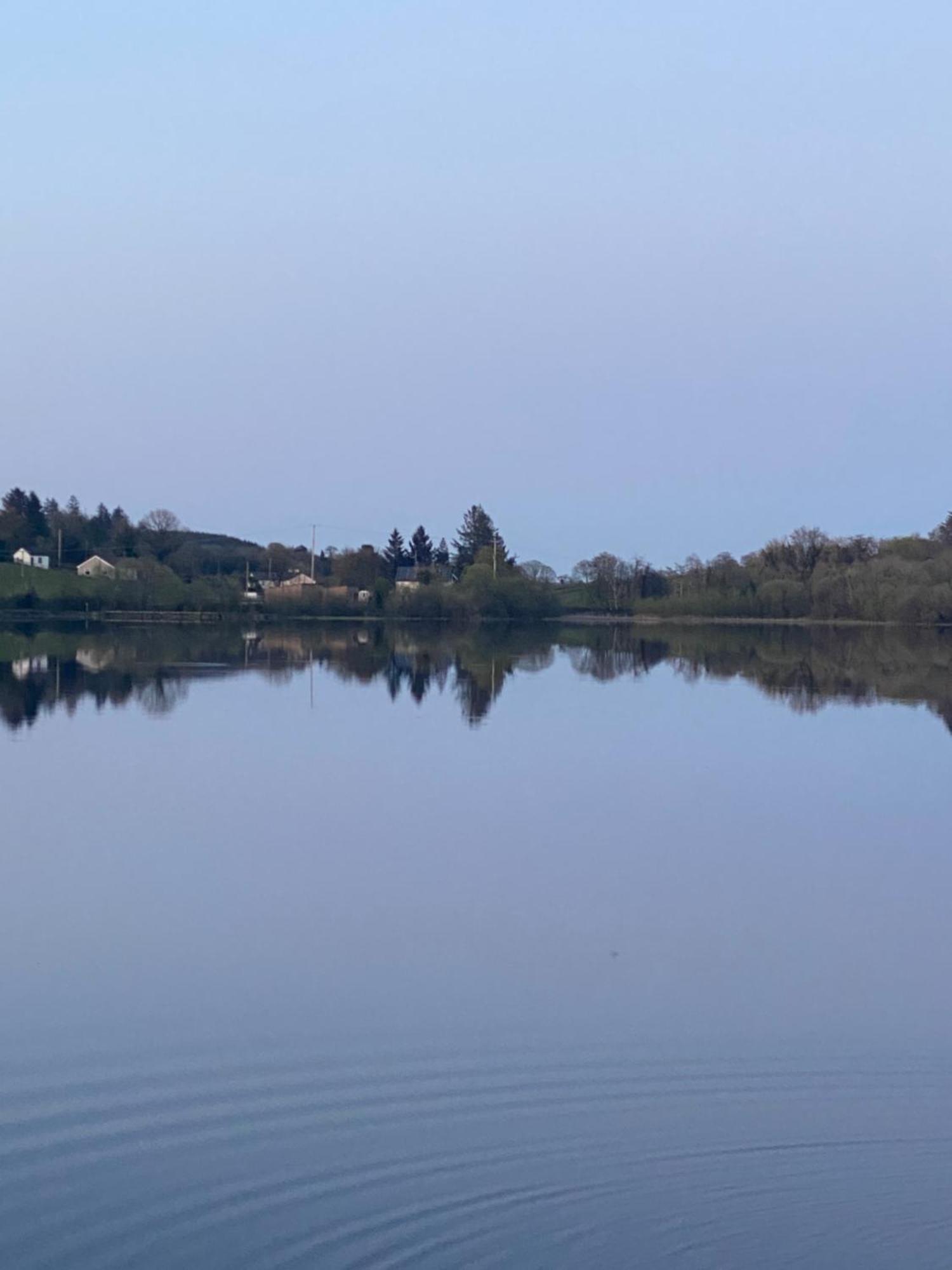 Killyfole Lakeside Lodges Corranny 外观 照片