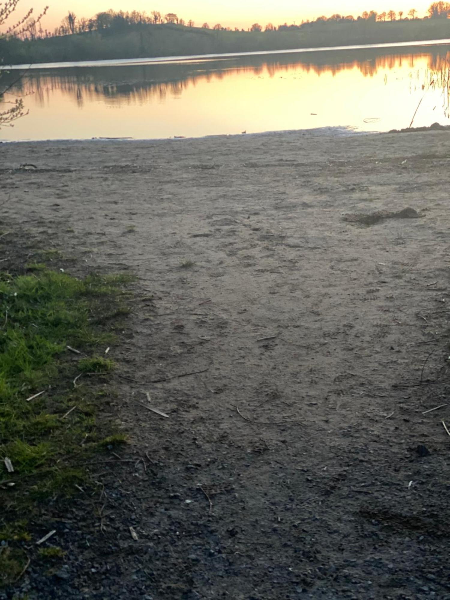 Killyfole Lakeside Lodges Corranny 外观 照片